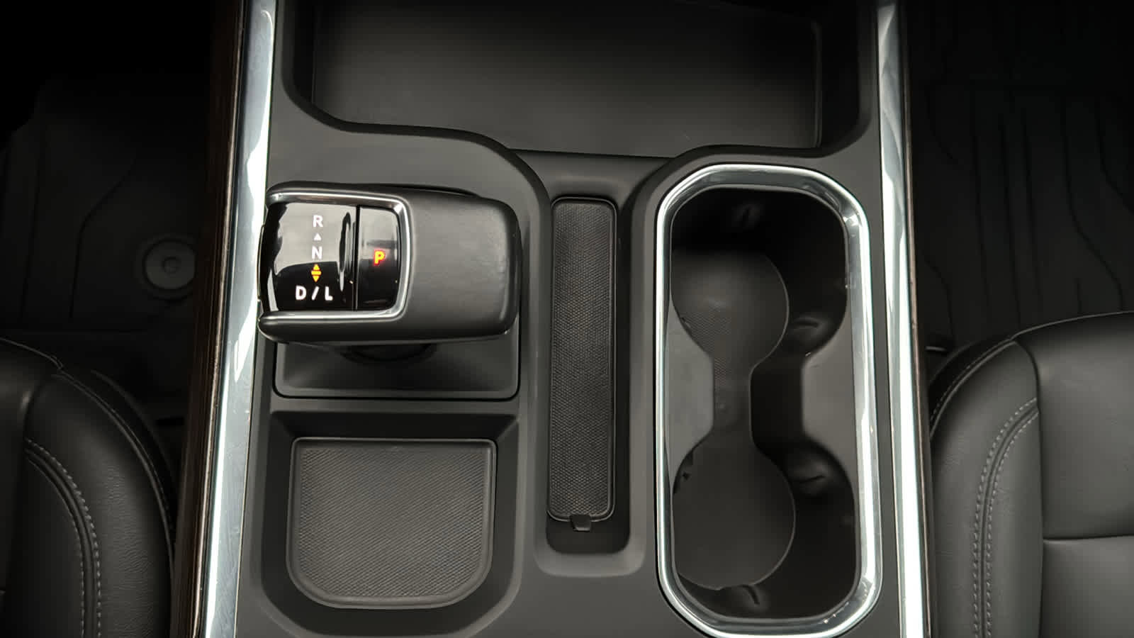 Used 2022 GMC Sierra 1500 Elevation w/ Elevation Premium Package image 18