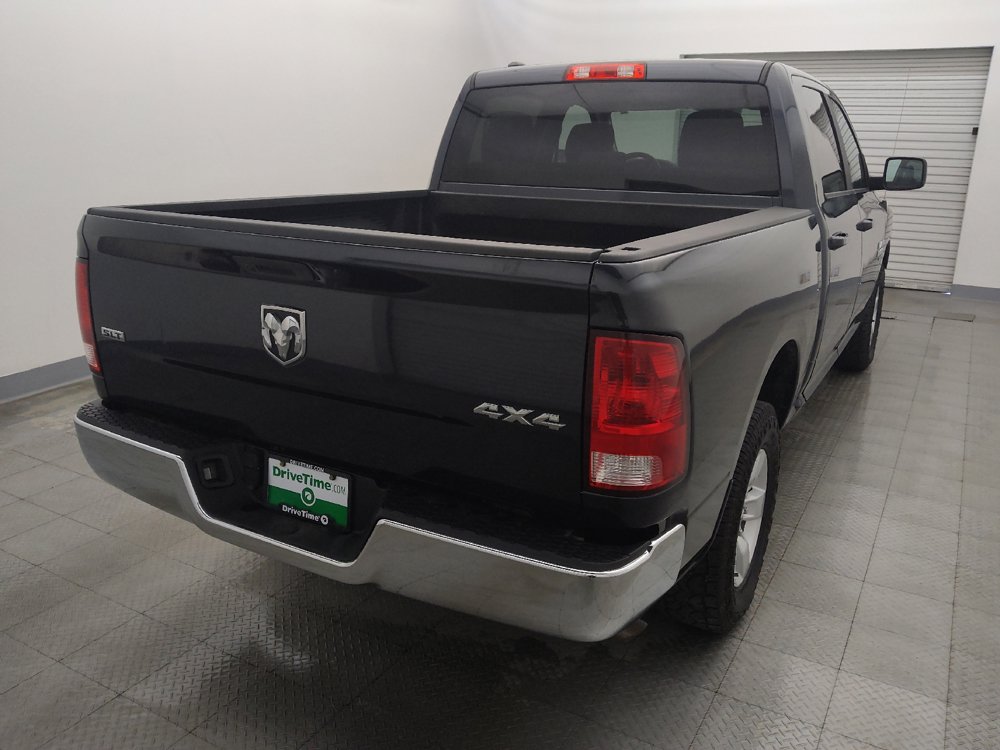 Used 2021 RAM 1500 Classic SLT AWD/4WD image 7
