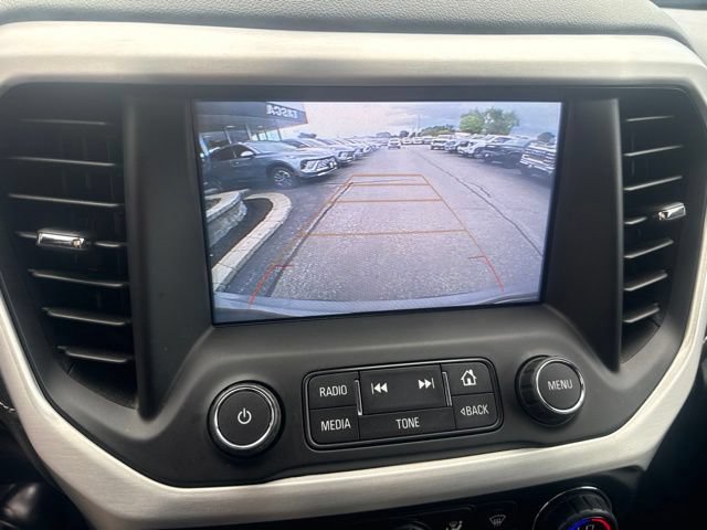 Used 2019 GMC Acadia SLT AWD/4WD image 18