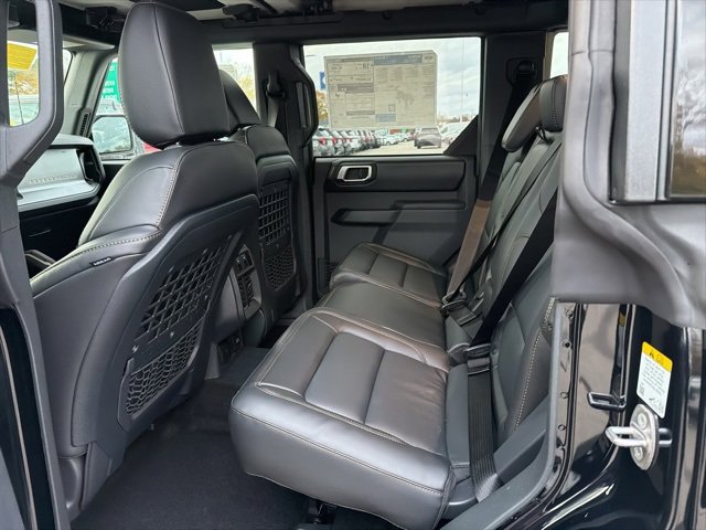 New 2025 Ford Bronco Badlands image 7