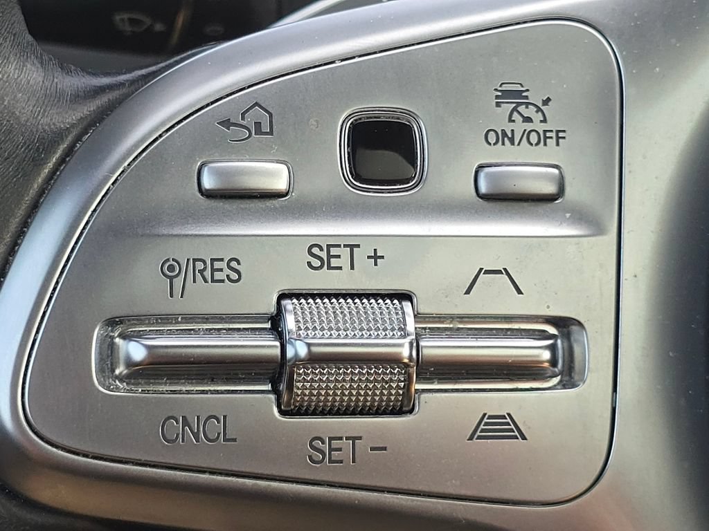 Used 2019 Mercedes-Benz S 560 4MATIC Sedan image 36