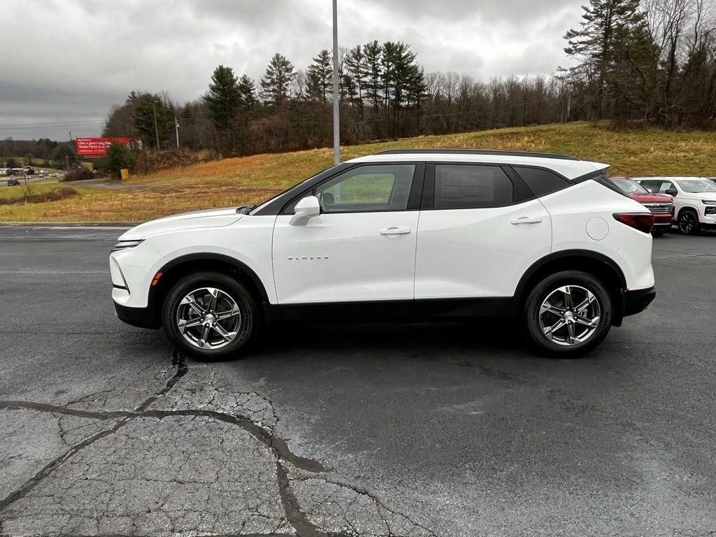 New 2026 Chevrolet Blazer LT w/ Convenience Package image 4