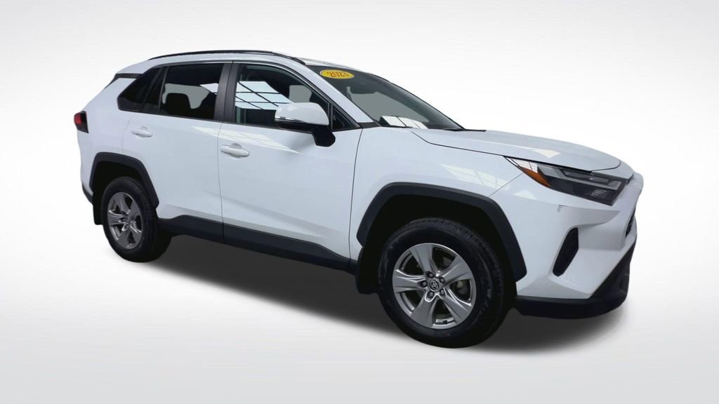 Certified 2023 Toyota RAV4 XLE w/ Convenience Package image 18