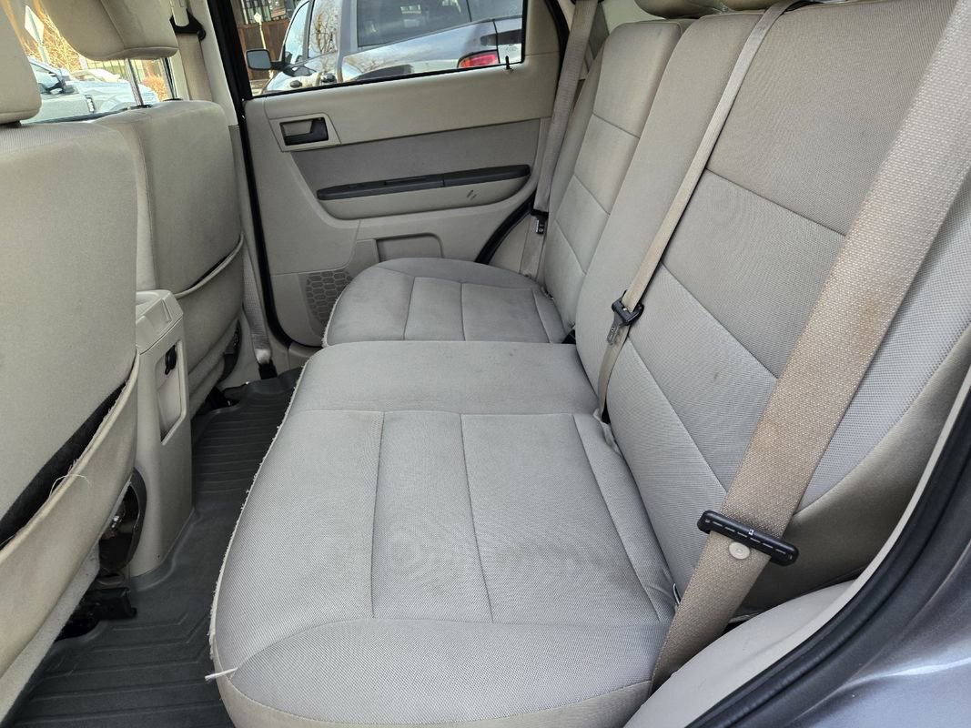 Used 2012 Ford Escape XLT AWD/4WD image 21