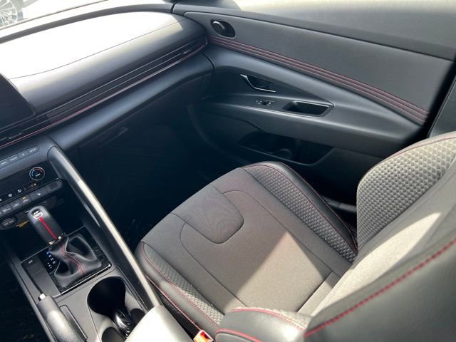Certified 2025 Hyundai Elantra N Line image 11