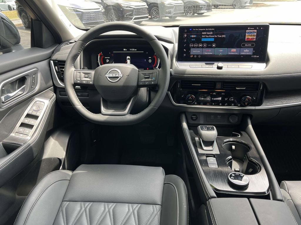 Used 2026 Nissan Rogue Platinum w/ Platinum Premium Package AWD/4WD image 8