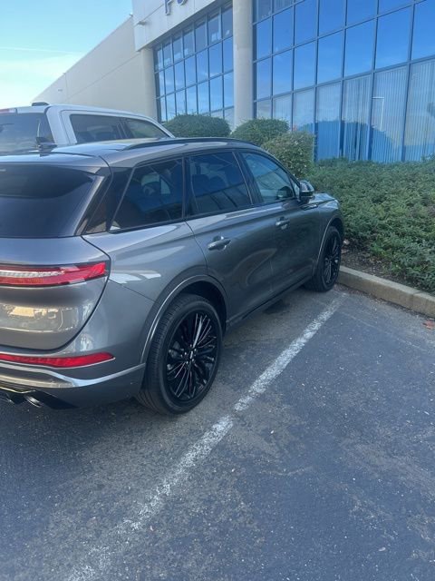 Used 2024 Lincoln Corsair Reserve w/ Equipment Group 201A image 4