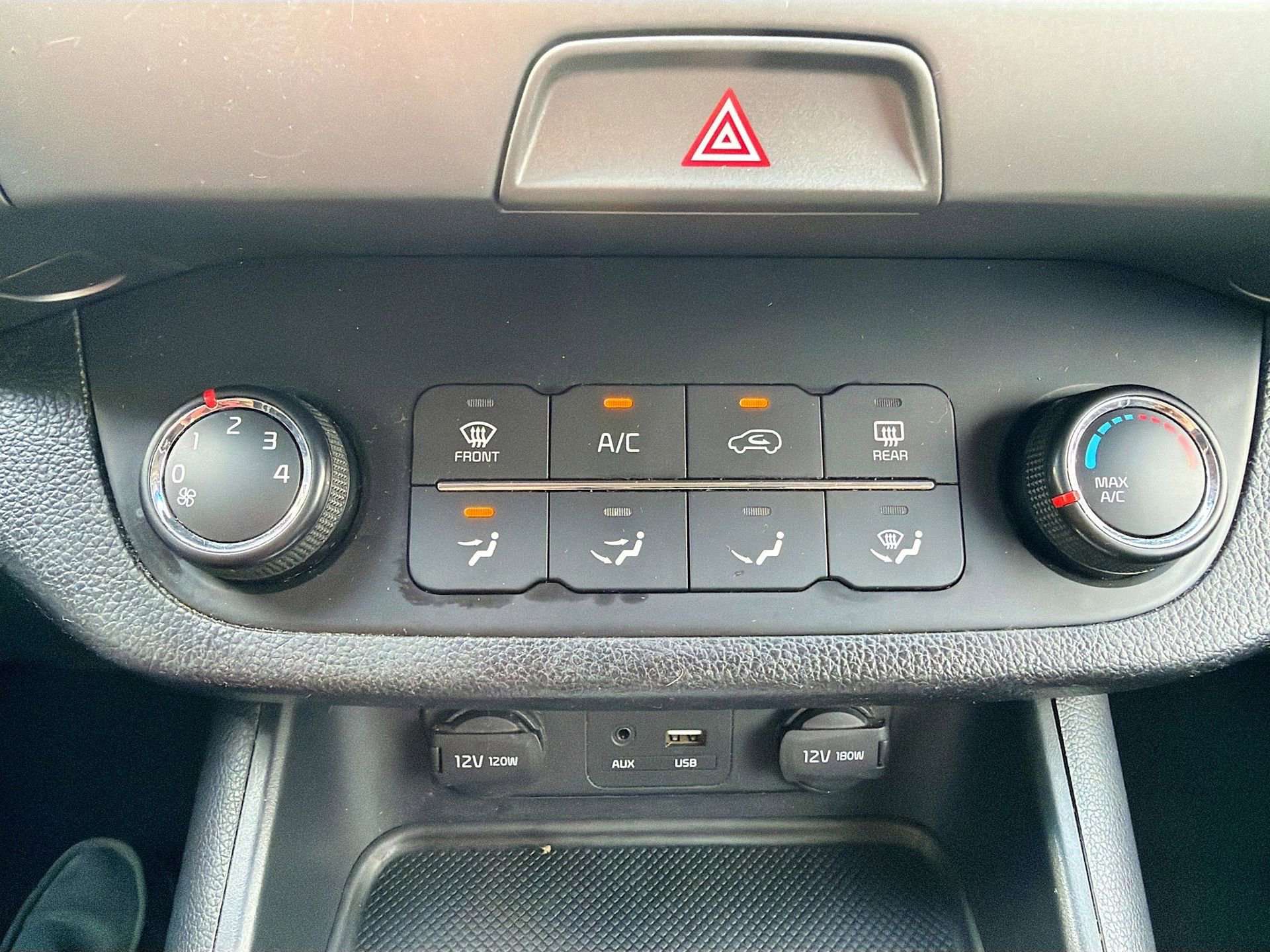 Used 2016 Kia Sportage LX image 15