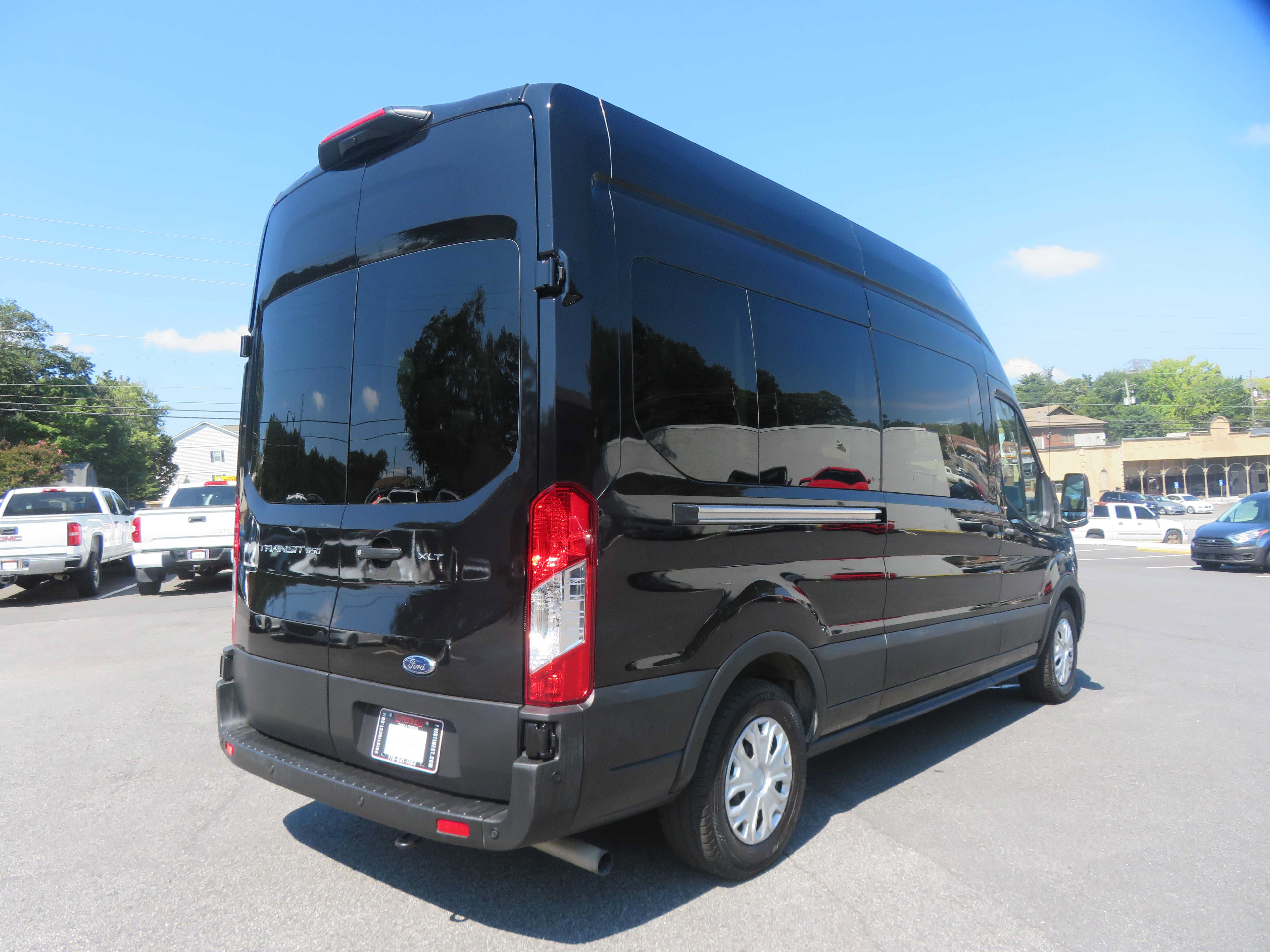 Used 2025 Ford Transit 350 XLT RWD image 63