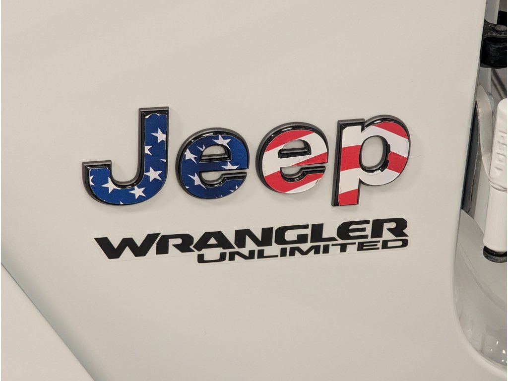 Used 2022 Jeep Wrangler Unlimited Sahara AWD/4WD image 5