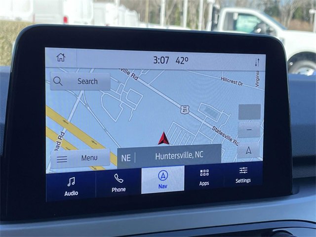 Certified 2021 Ford Escape SE w/ SE Sport Appearance Package image 9