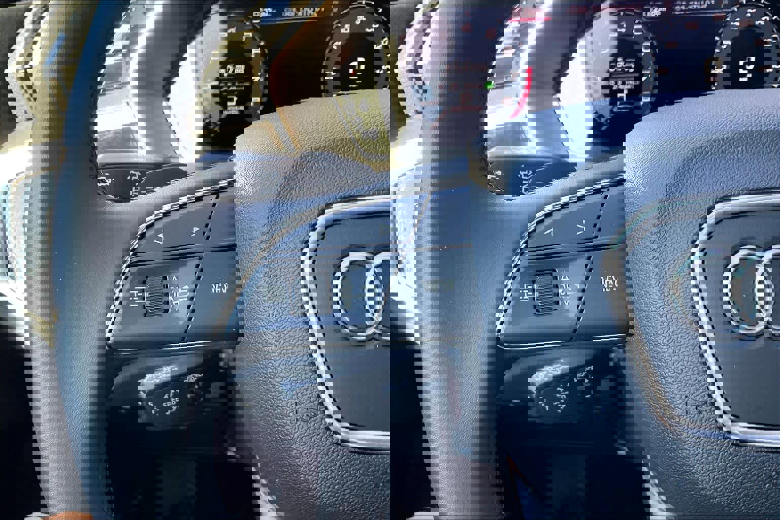 Certified 2025 Audi Q3 2.0T Premium w/ Convenience Package image 24