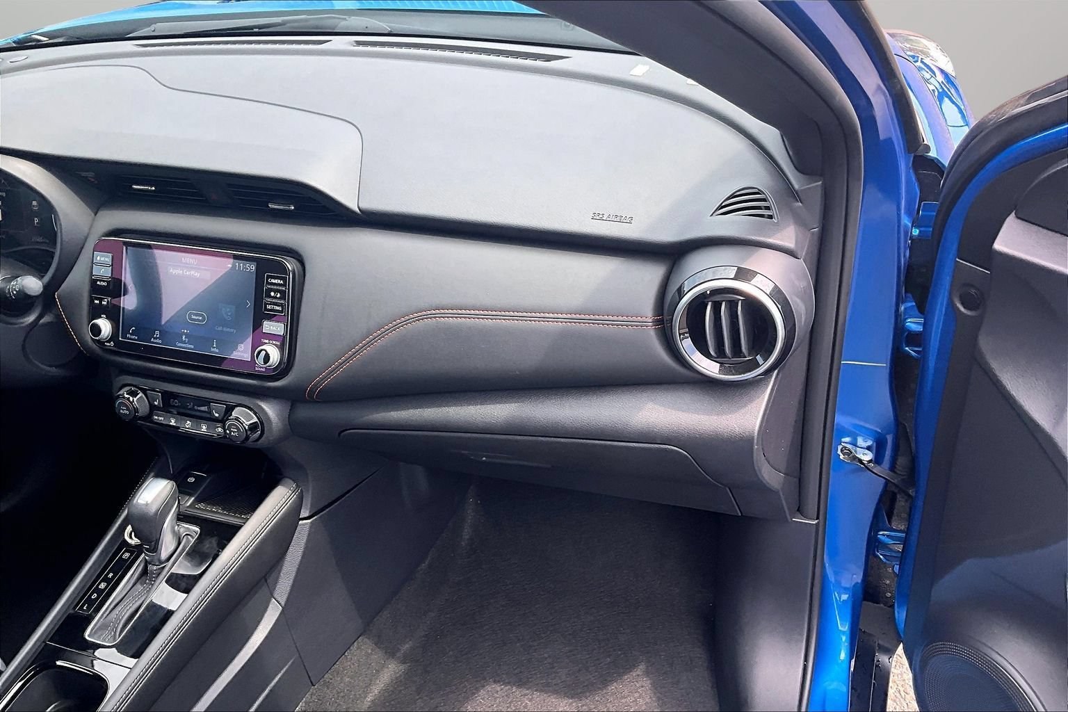 Certified 2023 Nissan Kicks SR w/ SR Premium Package FWD image 14