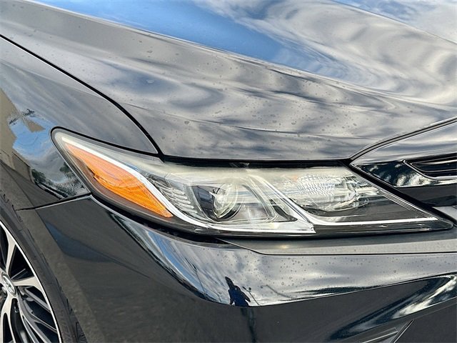 Used 2018 Toyota Camry SE image 33