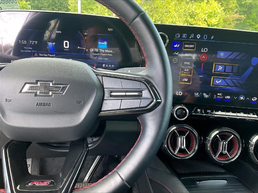 Used 2024 Chevrolet Blazer EV RS AWD/4WD image 23
