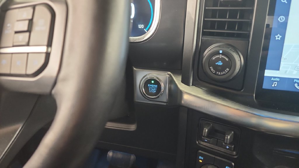 Used 2023 Ford F150 Lariat w/ Equipment Group 502A High AWD/4WD image 23