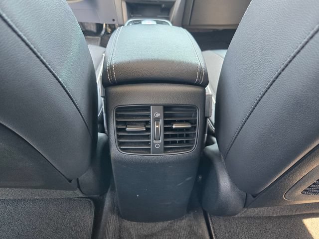 Used 2022 Kia Niro EX FWD image 10