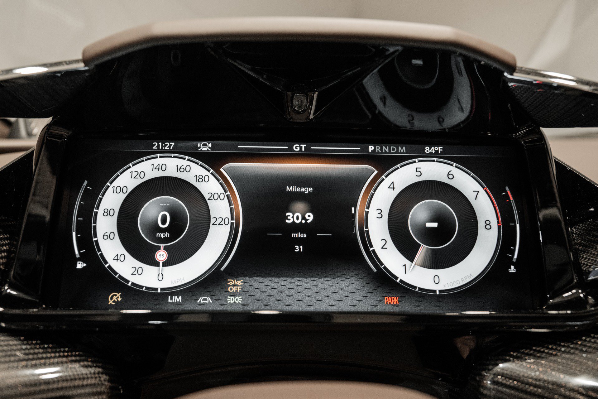 New 2026 Aston Martin Vanquish Convertible RWD image 5