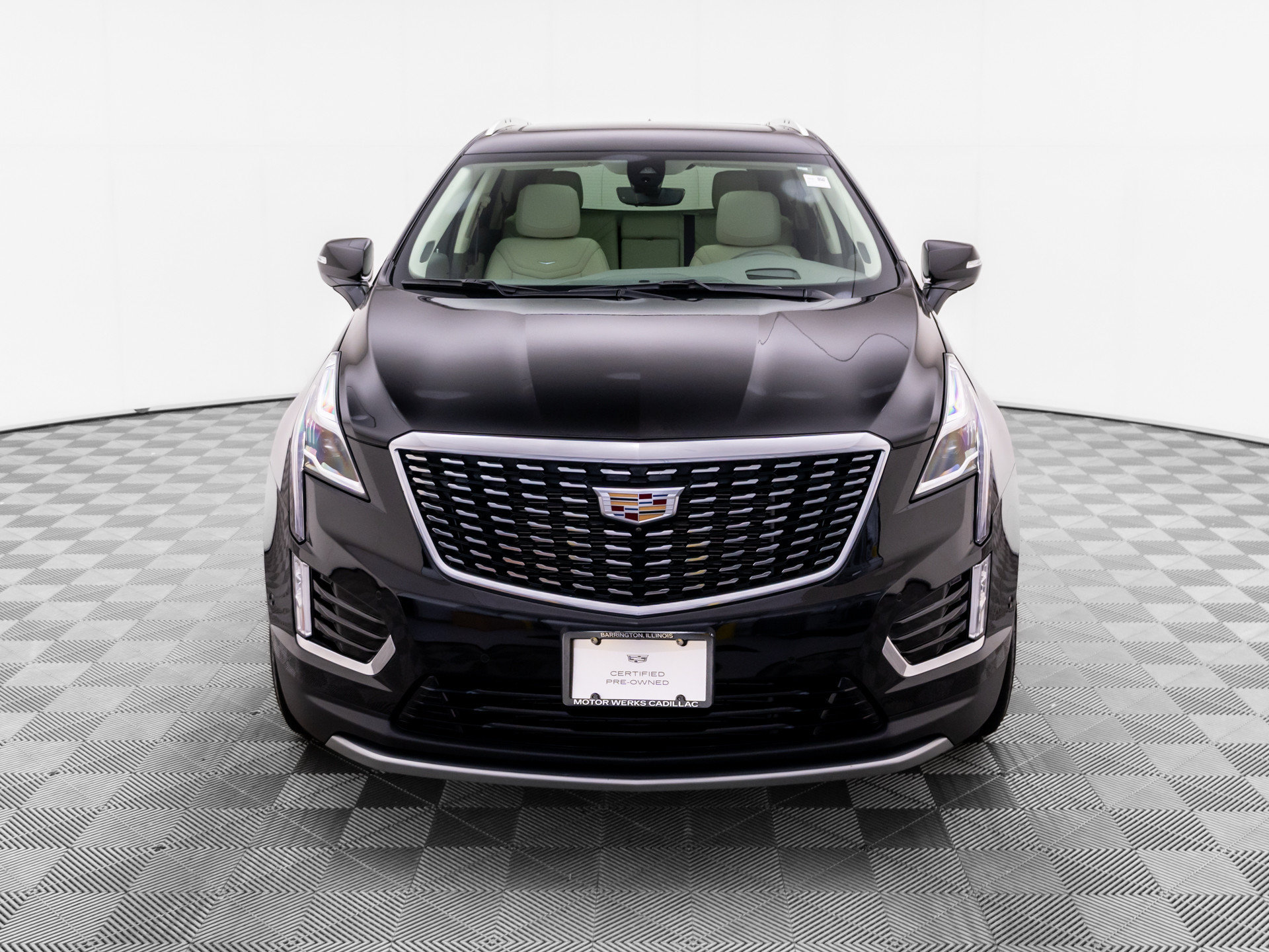 Used 2024 Cadillac XT5 Premium Luxury w/ Technology Package AWD/4WD image 9