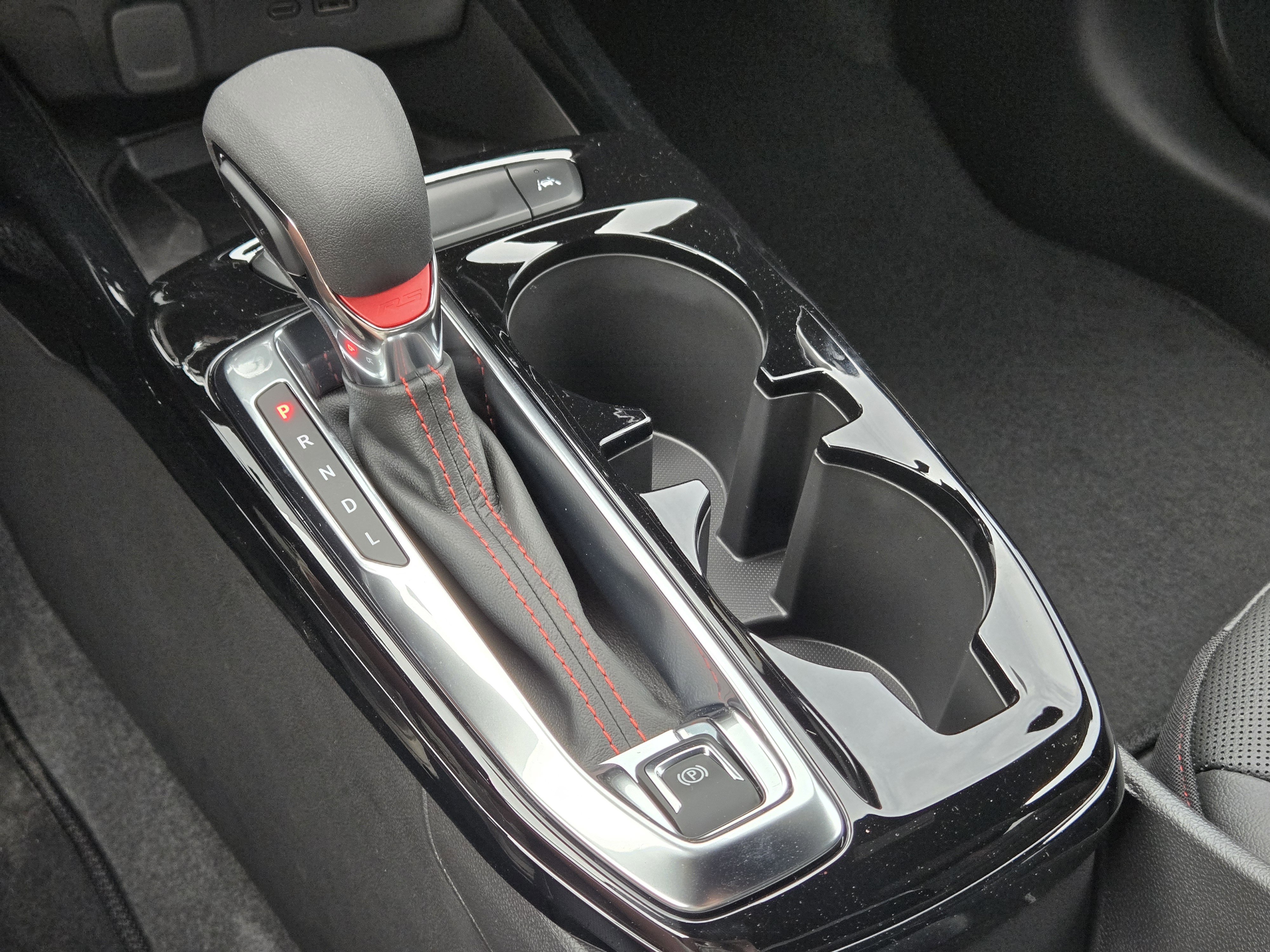 New 2026 Chevrolet Trax RS w/ Sunroof Package image 12