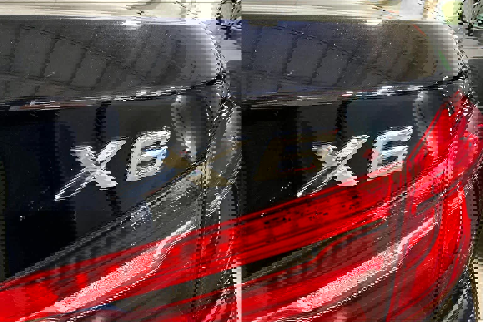 Used 2019 BMW X6 xDrive35i w/ M Sport Package image 10