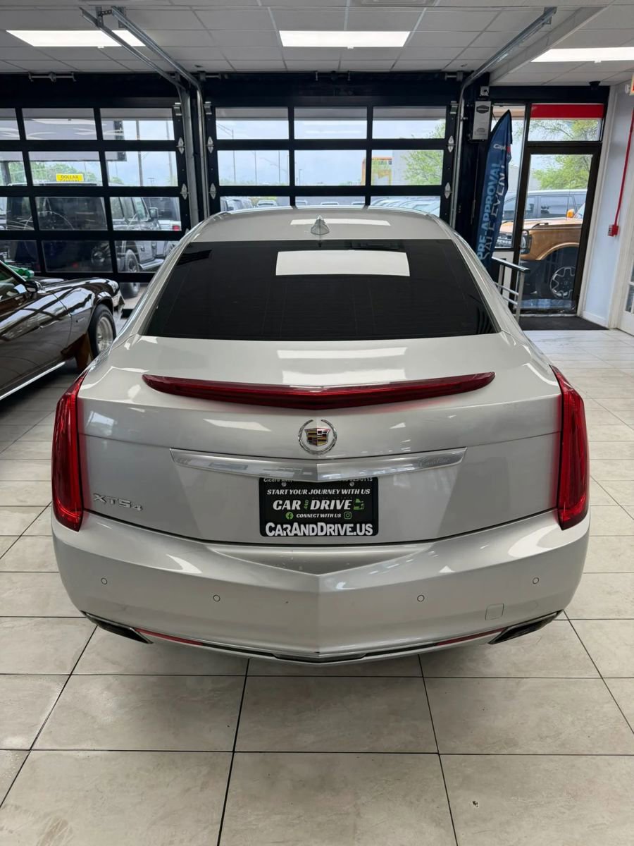 Used 2015 Cadillac XTS Luxury AWD/4WD image 5