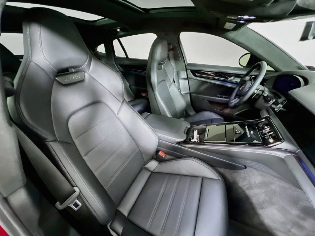 Certified 2026 Porsche Panamera GTS AWD/4WD image 30