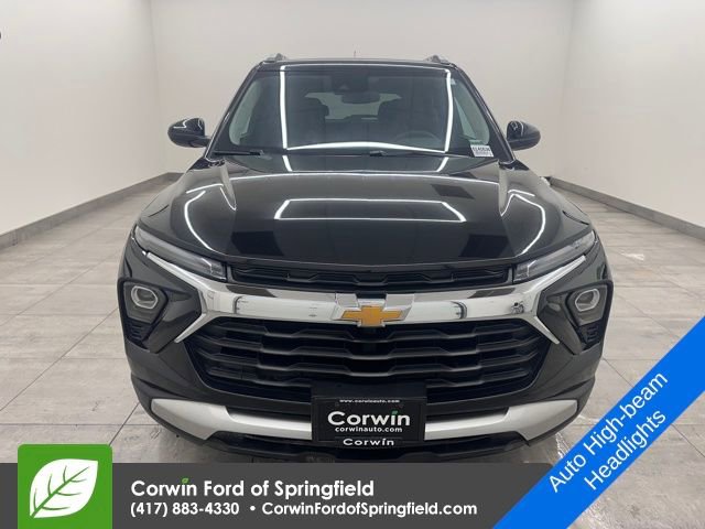 Used 2025 Chevrolet TrailBlazer LT w/ Driver Confidence Package image 7