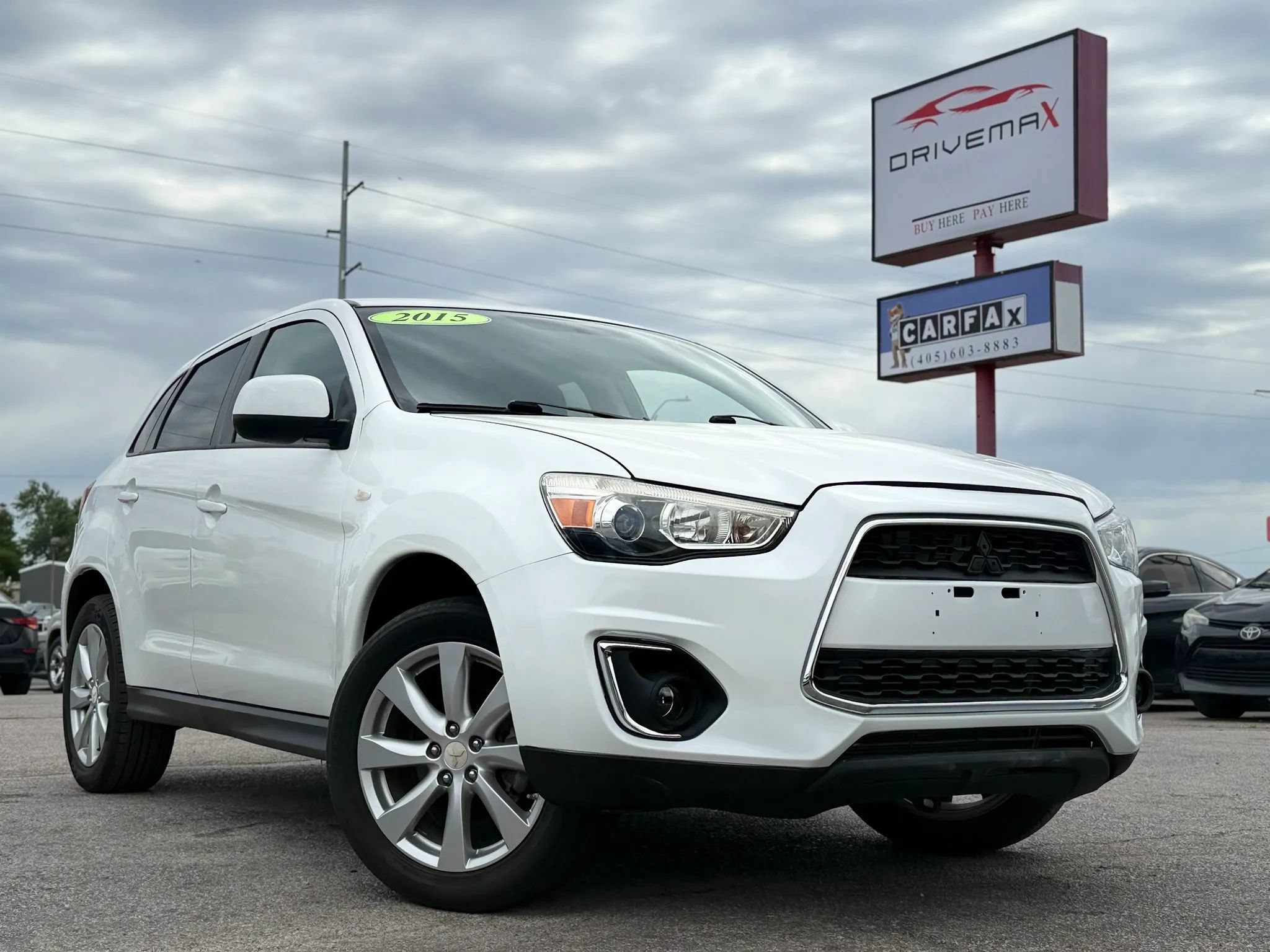 Used 2015 Mitsubishi Outlander Sport ES FWD image 1