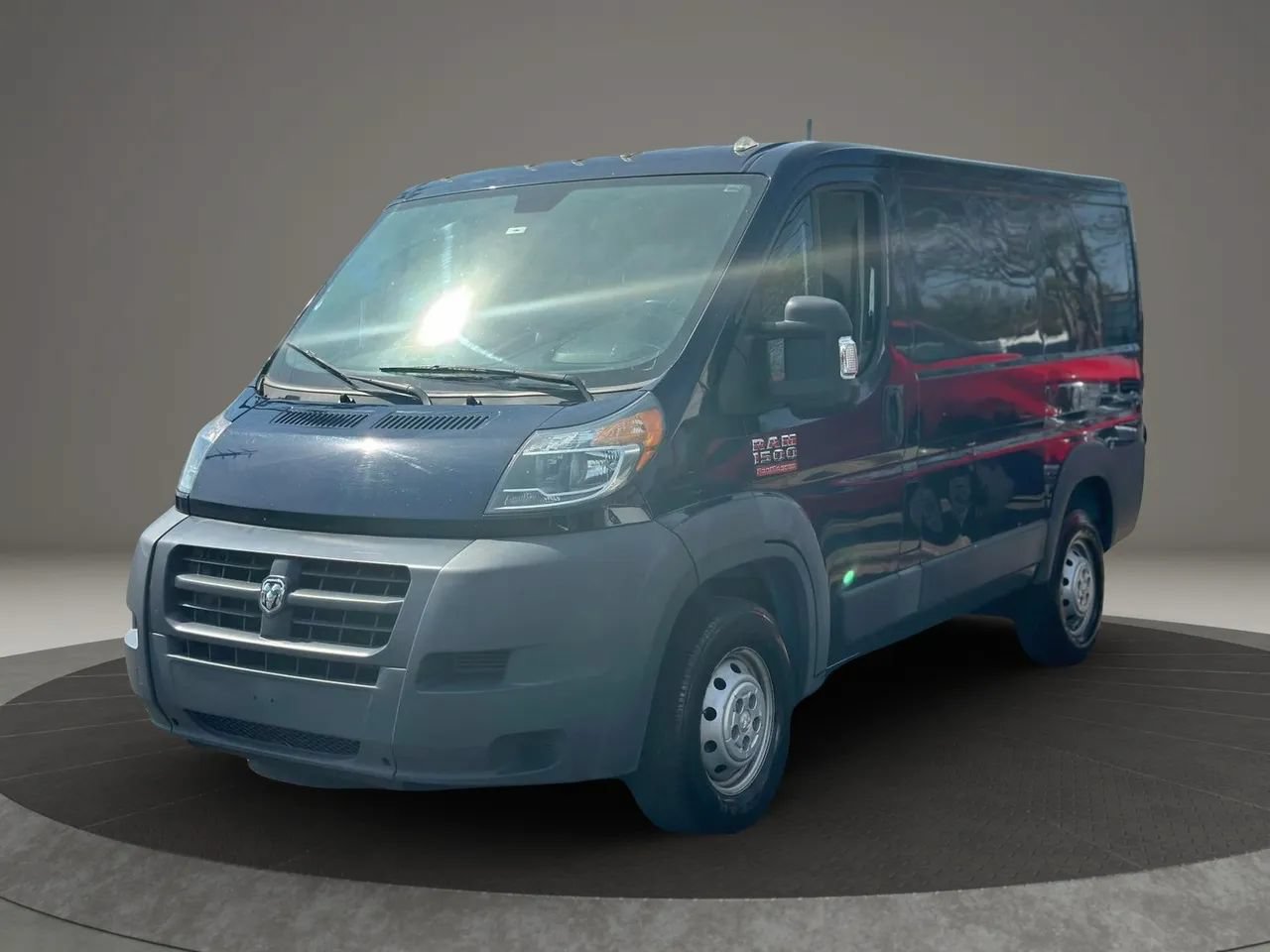 Used 2018 RAM ProMaster 1500 FWD image 3