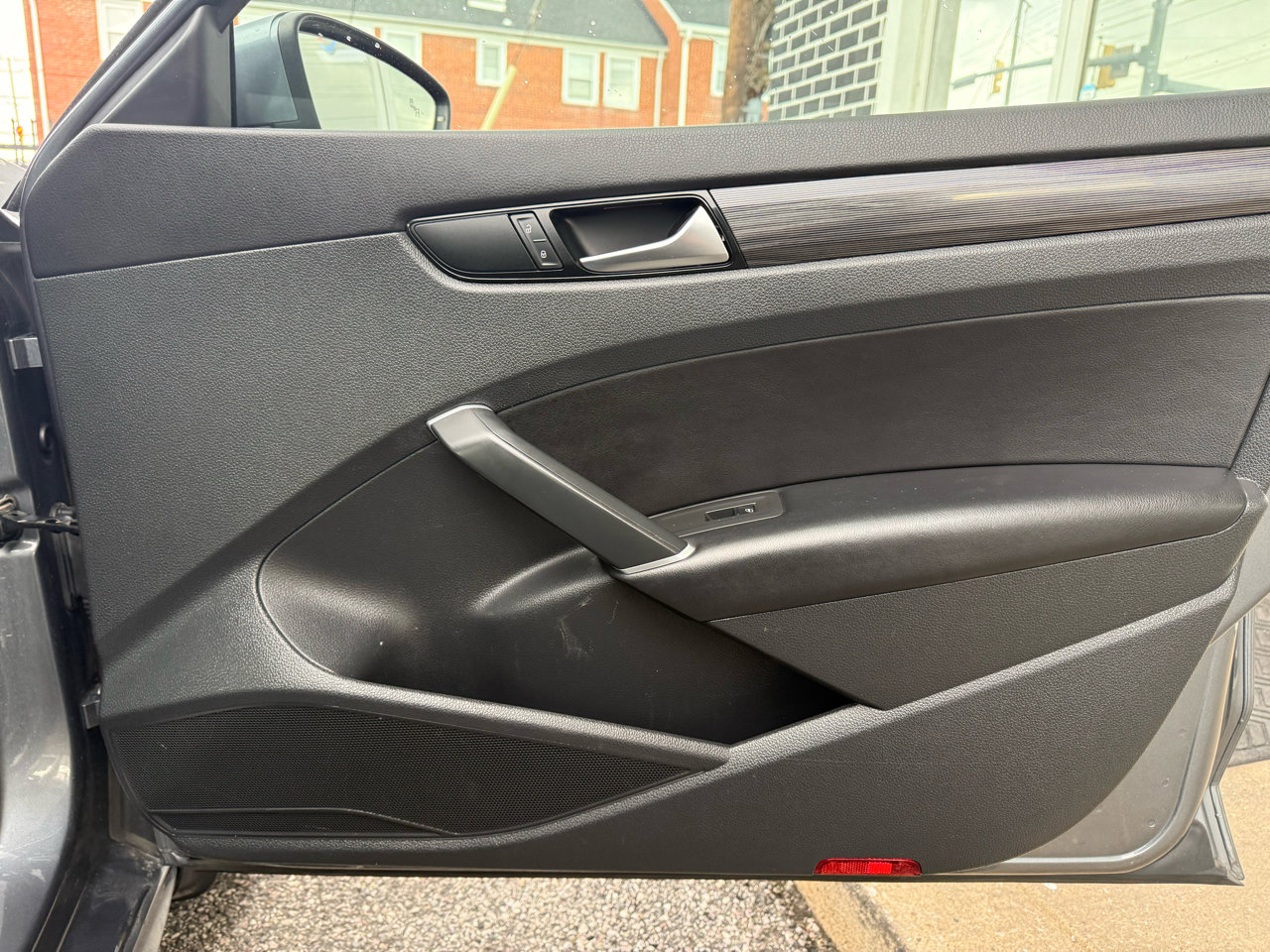 Used 2020 Volkswagen Passat 2.0T R-Line image 28