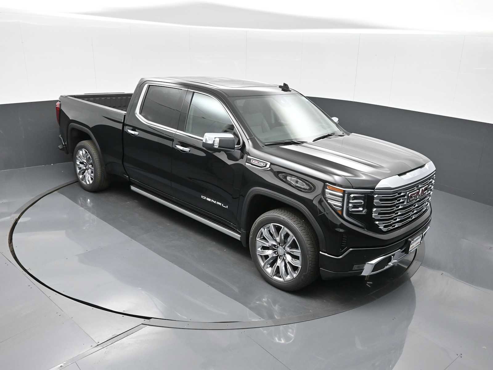 New 2026 GMC Sierra 1500 Denali w/ Denali Reserve Package image 10