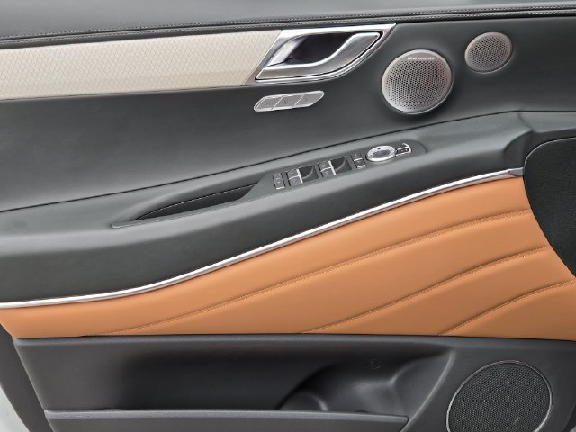 New 2027 Genesis GV80 2.5T Prestige AWD/4WD image 18
