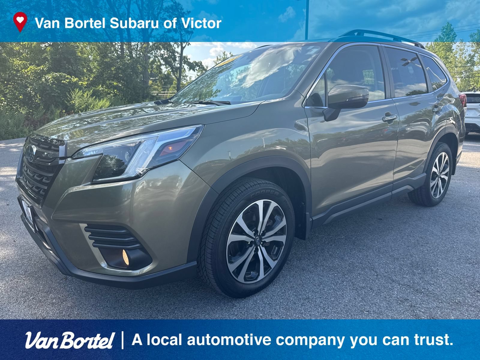 Used 2023 Subaru Forester Limited AWD/4WD image 1