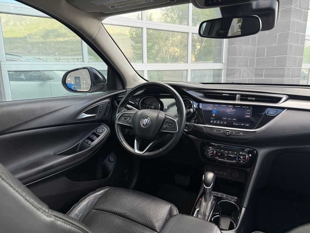 Used 2021 Buick Encore GX Essence w/ Advanced Technology Package FWD image 40