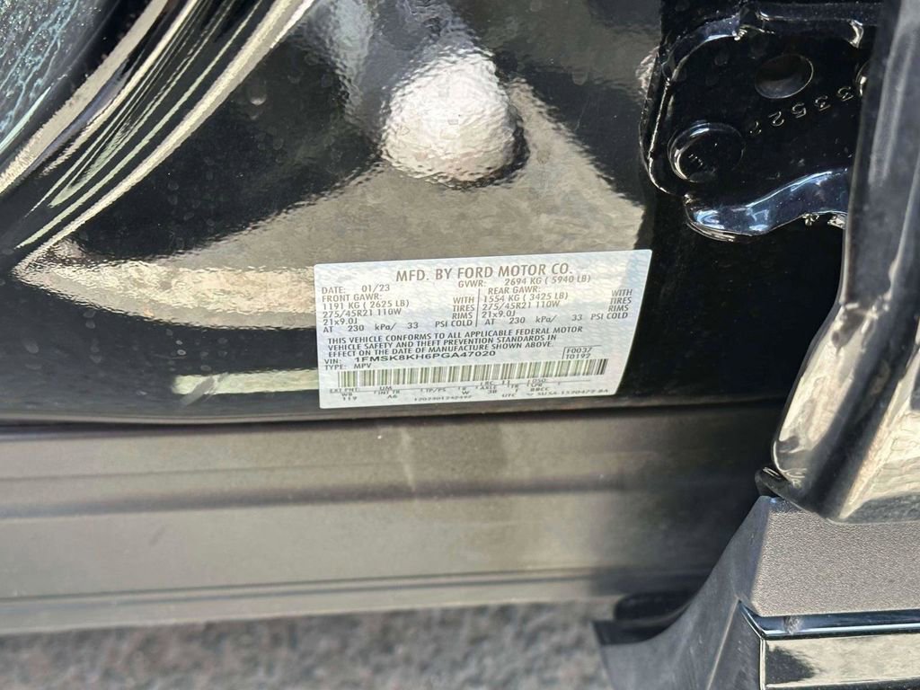 Used 2023 Ford Explorer ST-Line image 19