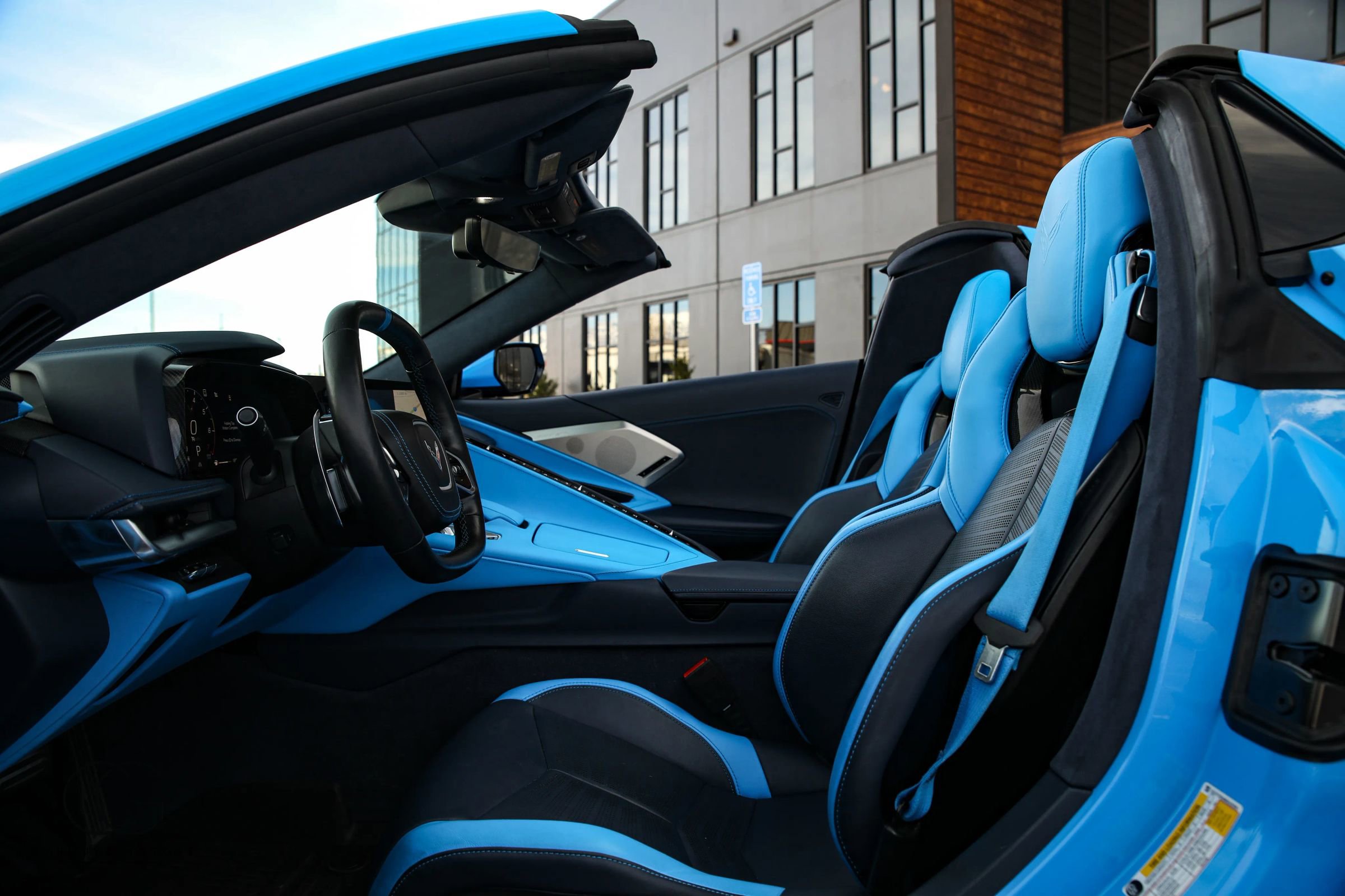 Used 2022 Chevrolet Corvette Stingray Convertible 2D w/ Z51 Performance Package image 34