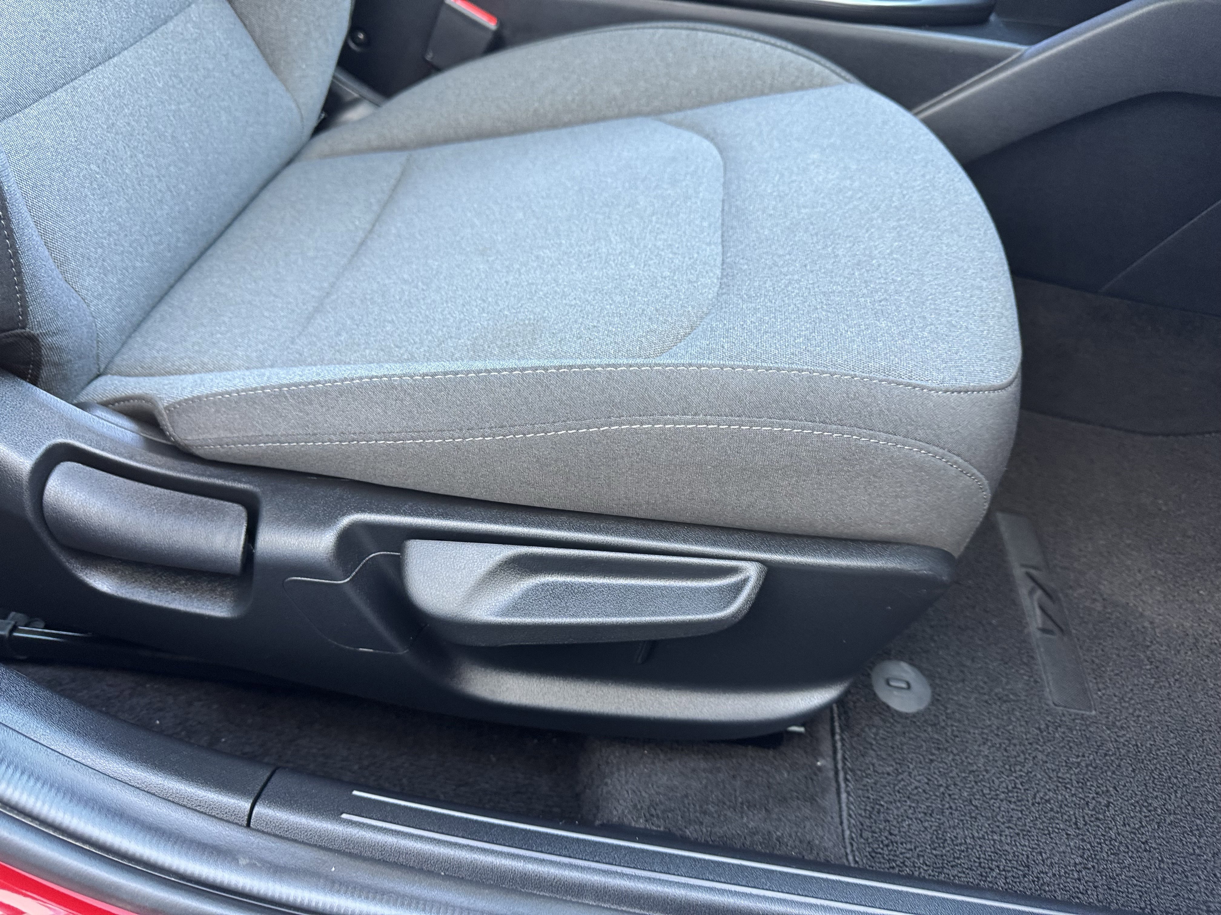Used 2025 Kia K4 FWD image 22