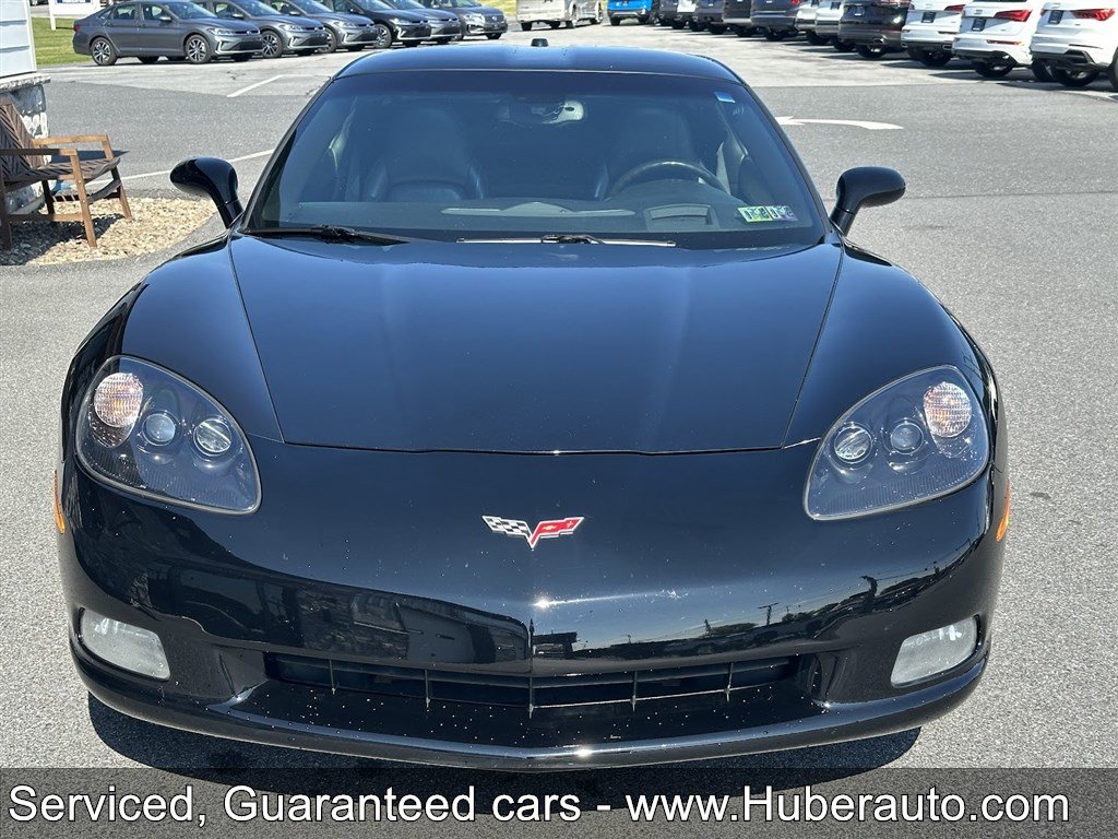 Used 2005 Chevrolet Corvette Coupe w/ Preferred Equipment Group image 2