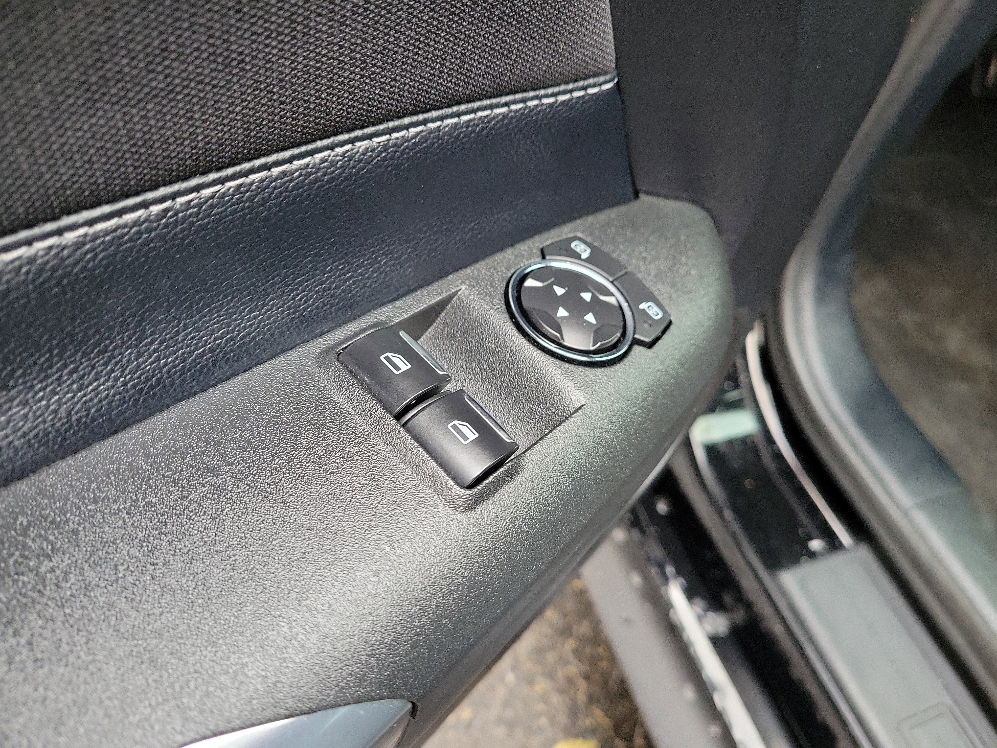 Used 2021 Ford Mustang GT w/ GT Performance Package image 13