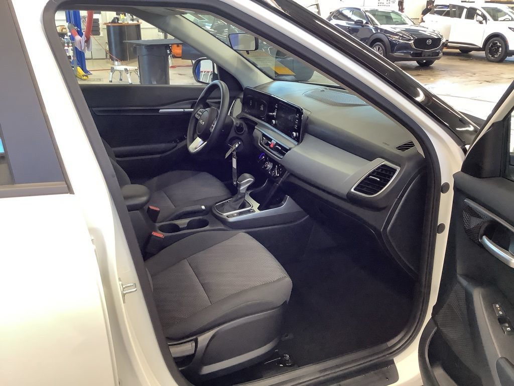 Certified 2024 Kia Seltos LX AWD/4WD image 13