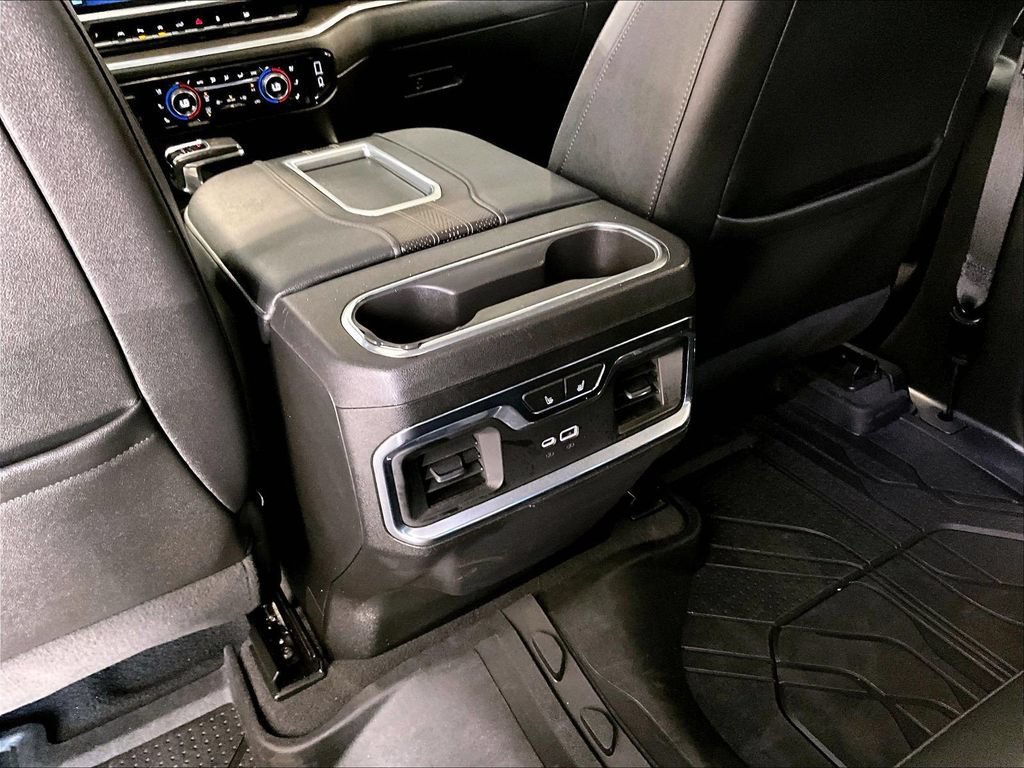 Used 2022 Chevrolet Silverado 1500 High Country w/ High Country Premium Package AWD/4WD image 28