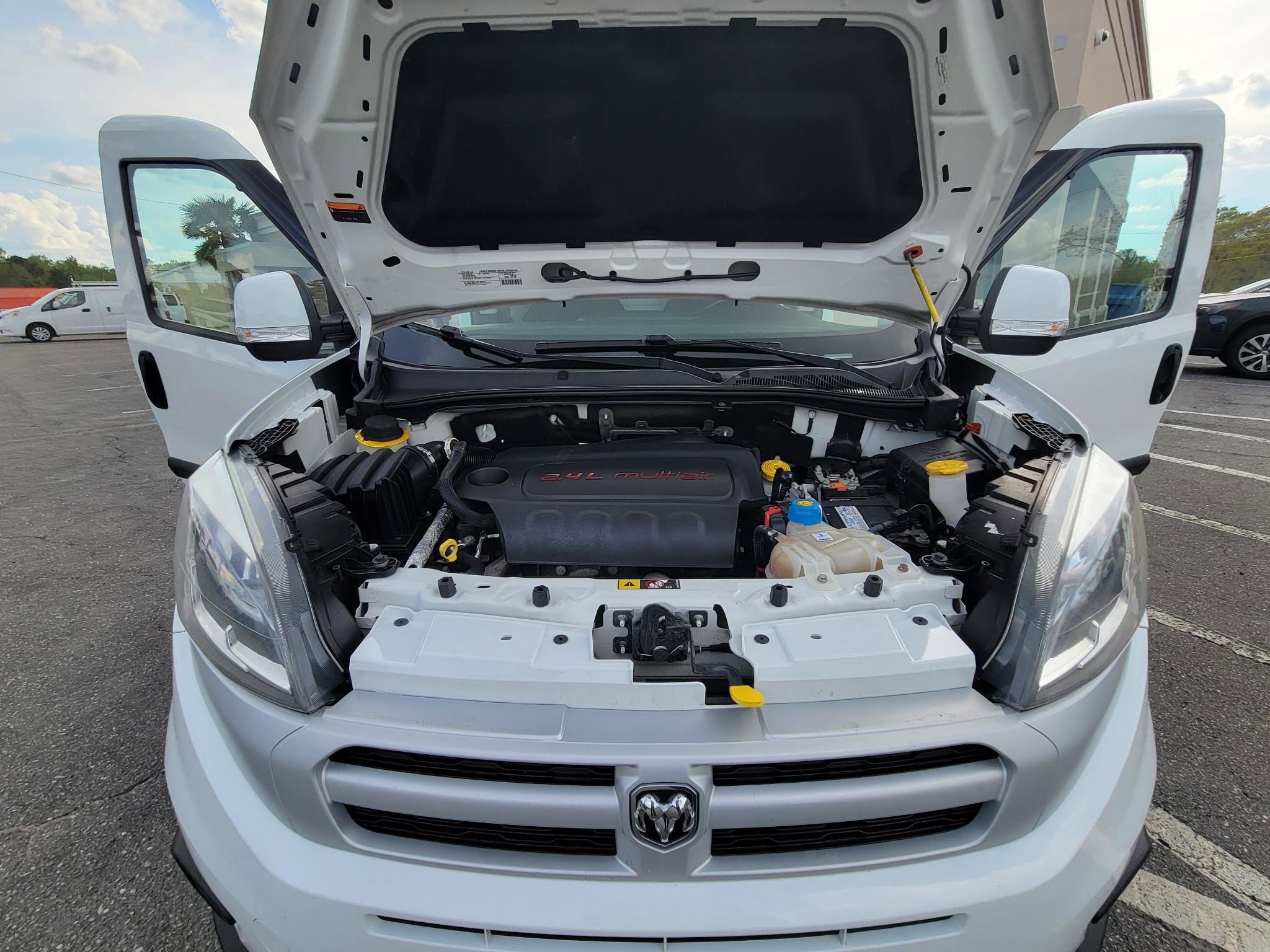 Used 2018 RAM ProMaster City Tradesman SLT FWD image 13
