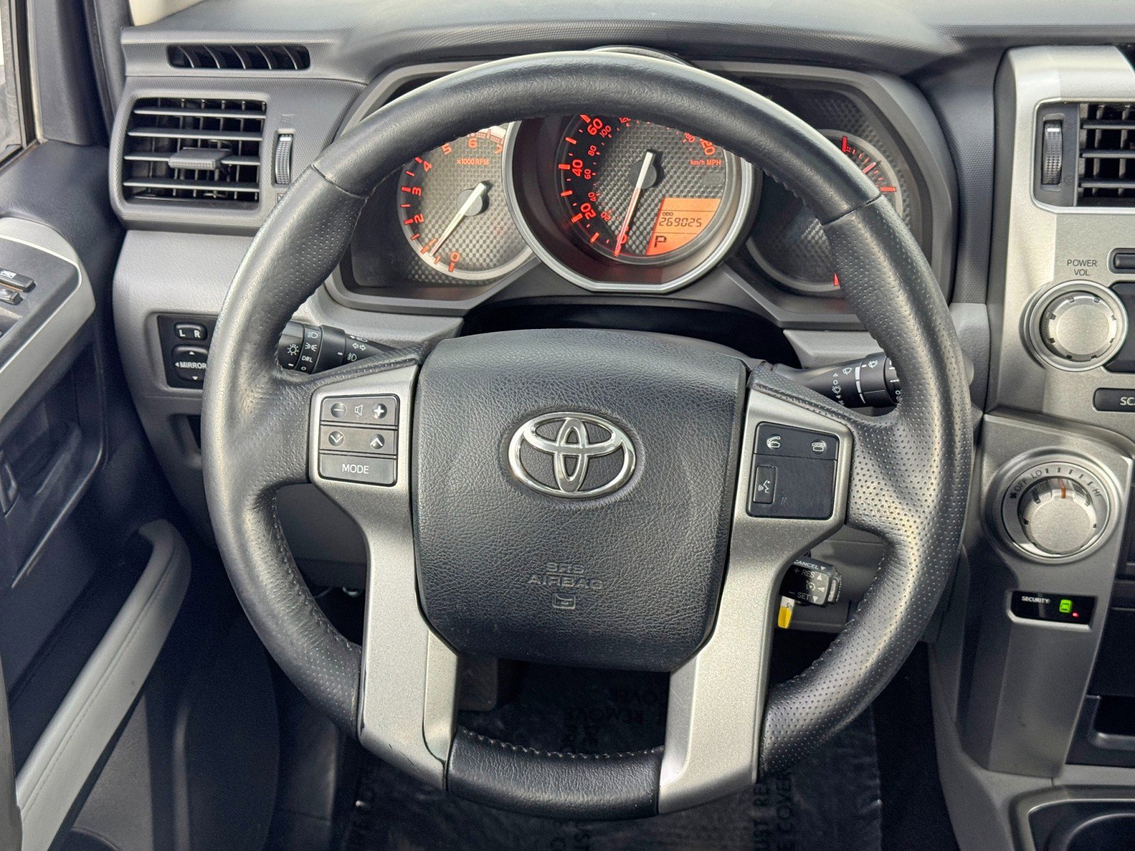 Used 2010 Toyota 4Runner SR5 image 19