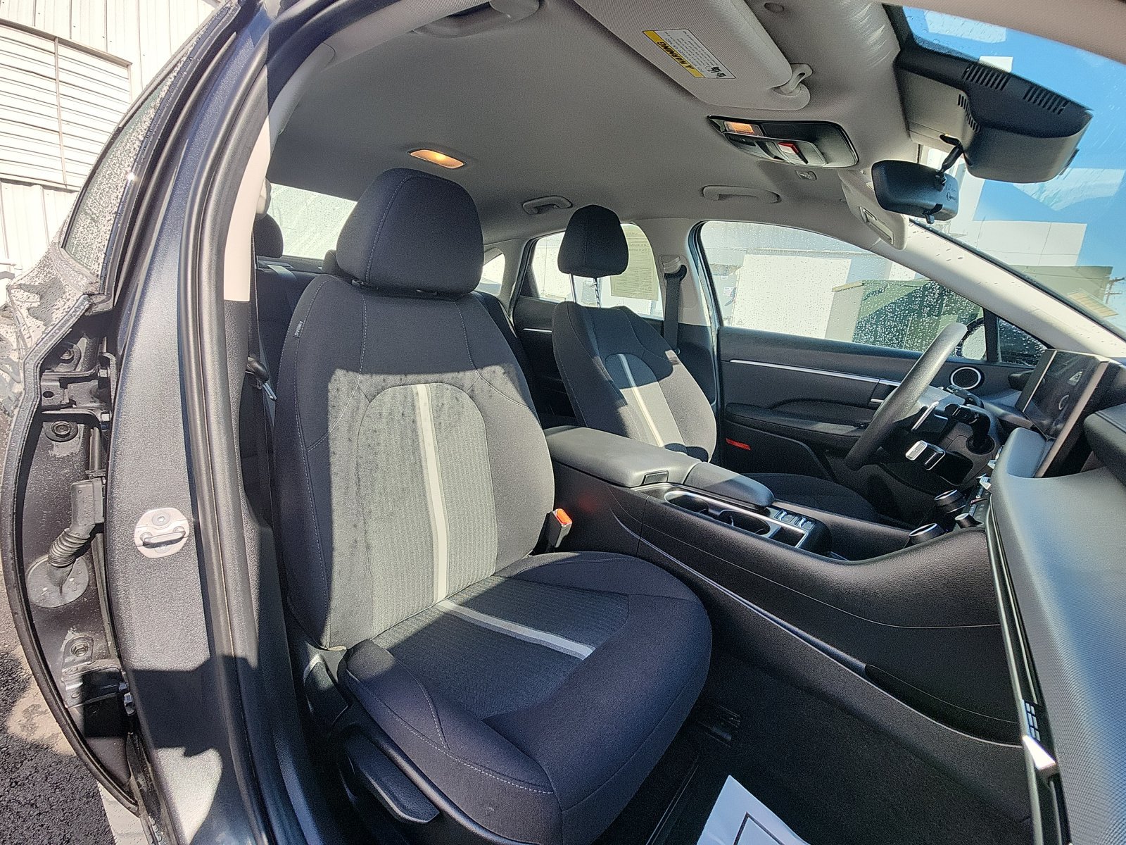 Used 2025 Hyundai Sonata SEL FWD image 23