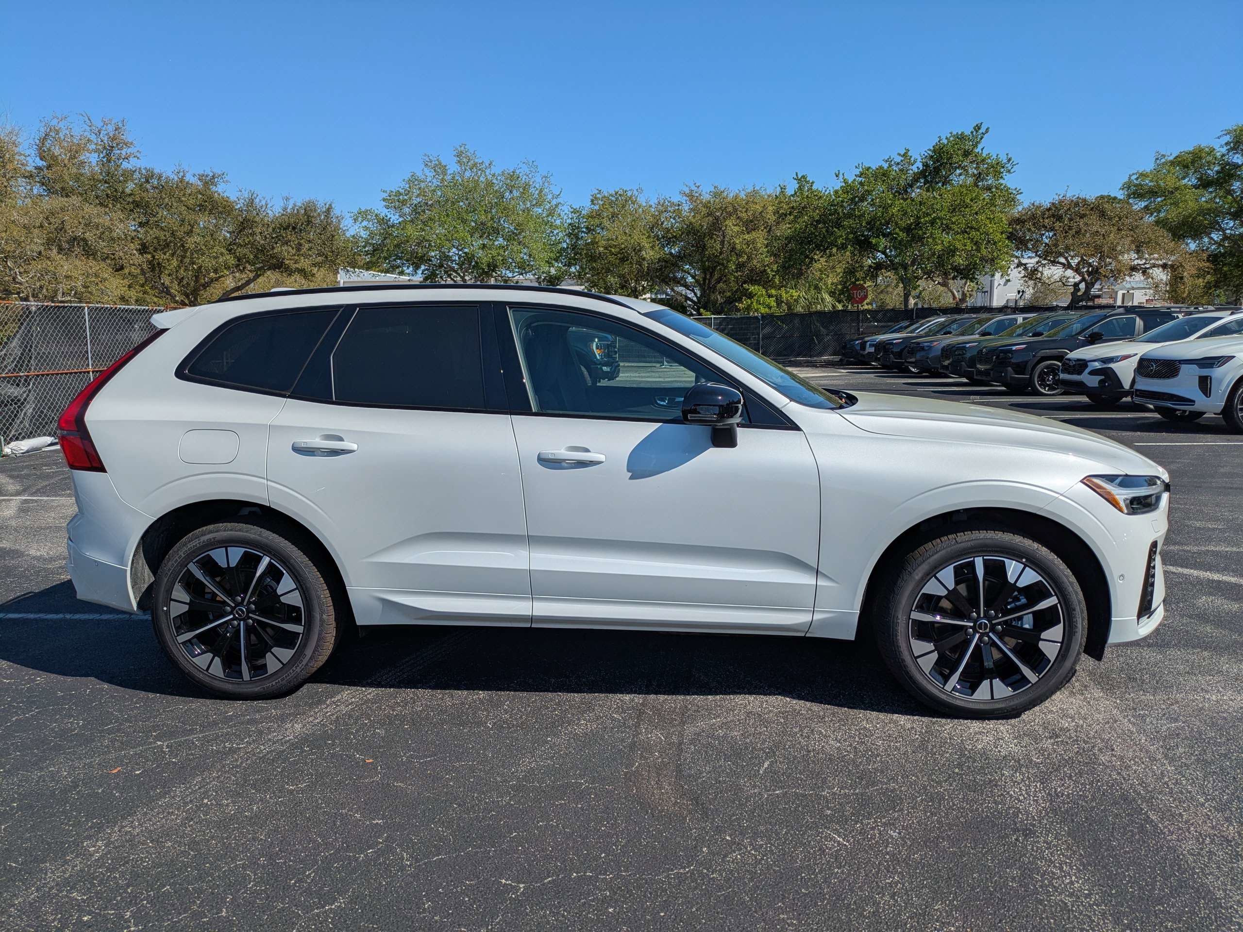 New 2026 Volvo XC60 B5 Plus w/ Protection Package Premier image 3