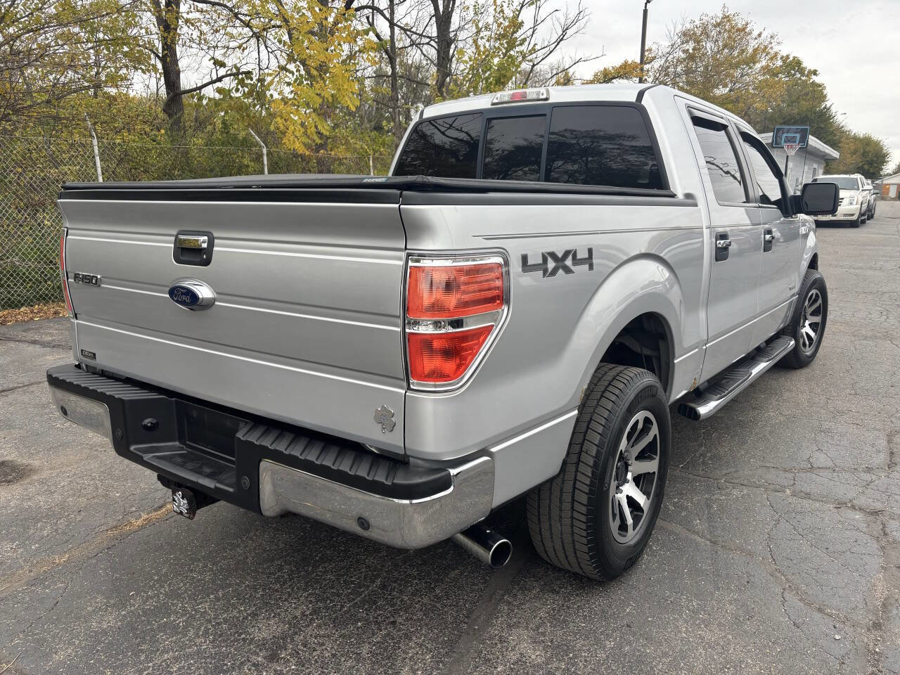 Used 2013 Ford F150 XLT w/ Luxury Equipment Group image 6