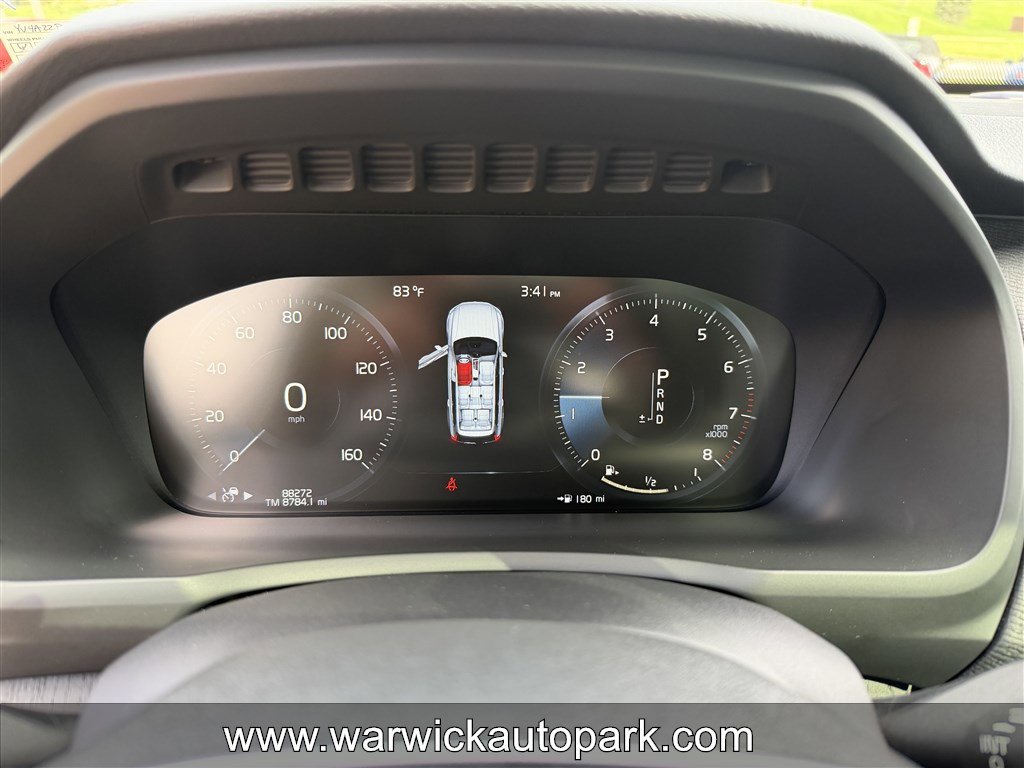 Used 2020 Volvo XC90 T6 Momentum w/ Protection Package AWD/4WD image 5