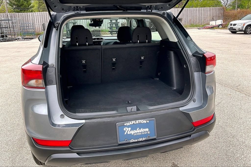 Used 2022 Chevrolet TrailBlazer LS FWD image 27