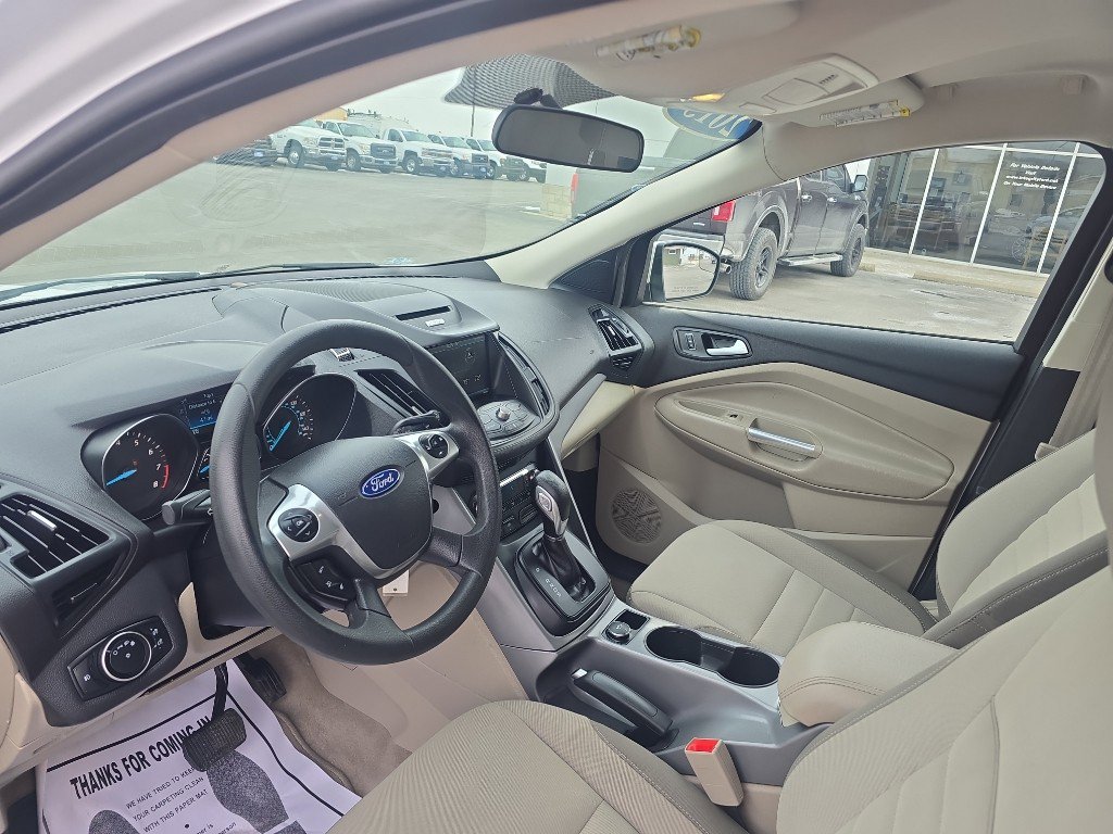 Used 2015 Ford Escape SE w/ Equipment Group 201A image 14